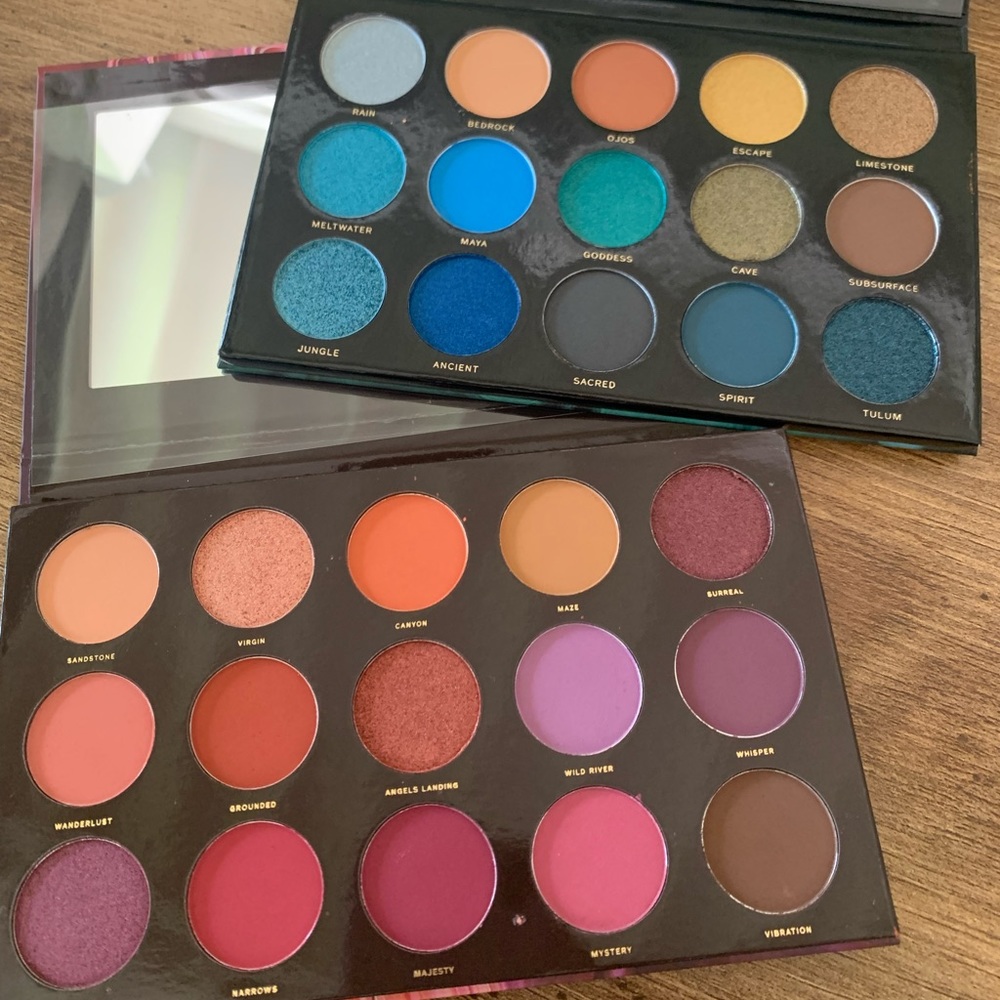 Hipdot Eyeshadow palettes